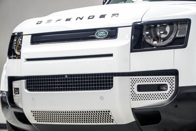 2025 Land Rover Defender 110 S
