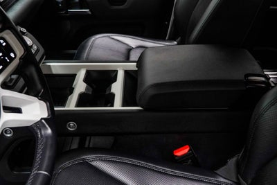 2025 Land Rover Defender 110 S