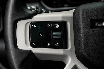 2025 Land Rover Defender 110 S