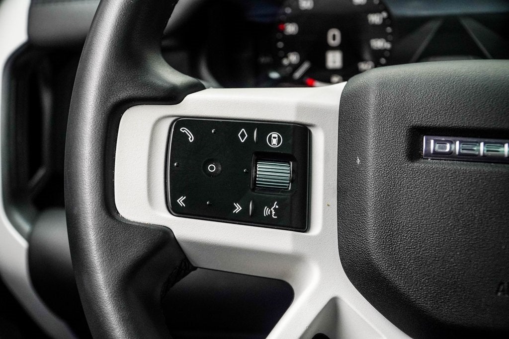 2025 Land Rover Defender 110 S