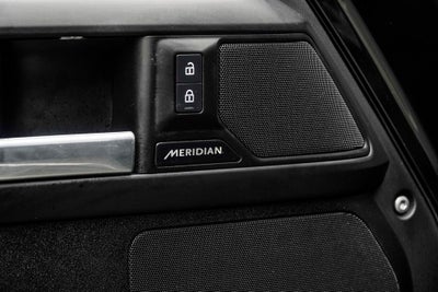 2025 Land Rover Defender 110 S