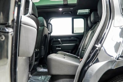 2025 Land Rover Defender 110 S