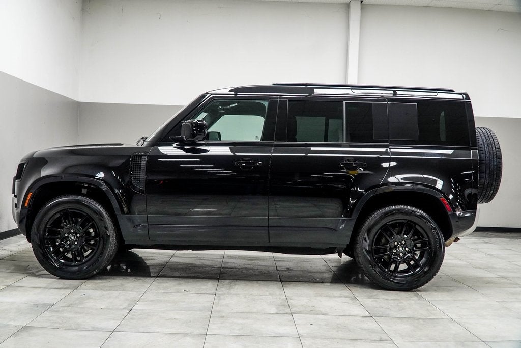 2025 Land Rover Defender 110 S