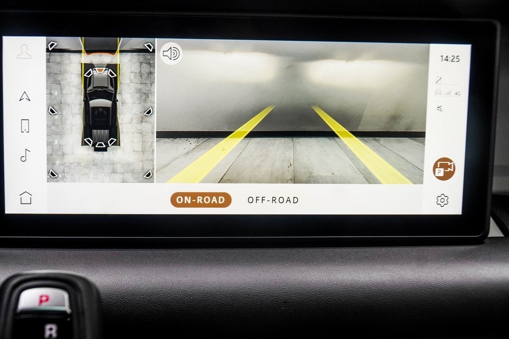 2022 Land Rover Defender 110 XS Edition