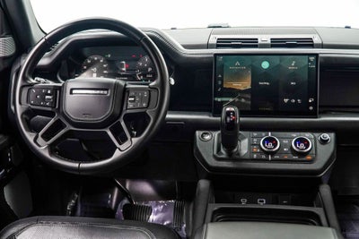 2024 Land Rover Defender 130 Outbound