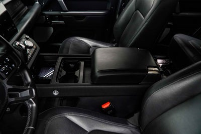 2024 Land Rover Defender 130 Outbound