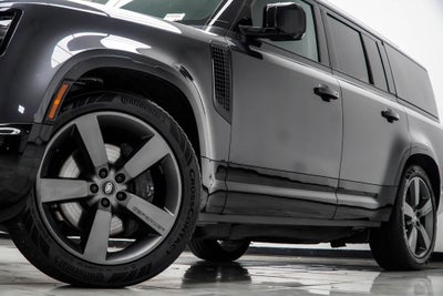2024 Land Rover Defender 130 Outbound