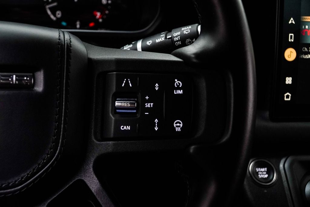 2024 Land Rover Defender 130 Outbound