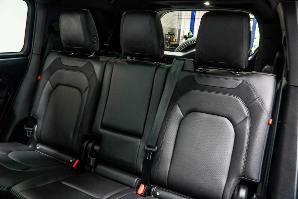 2024 Land Rover Defender 130 Outbound