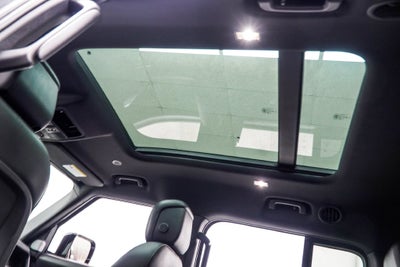 2024 Land Rover Defender 130 Outbound