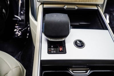 2024 Land Rover Range Rover SE