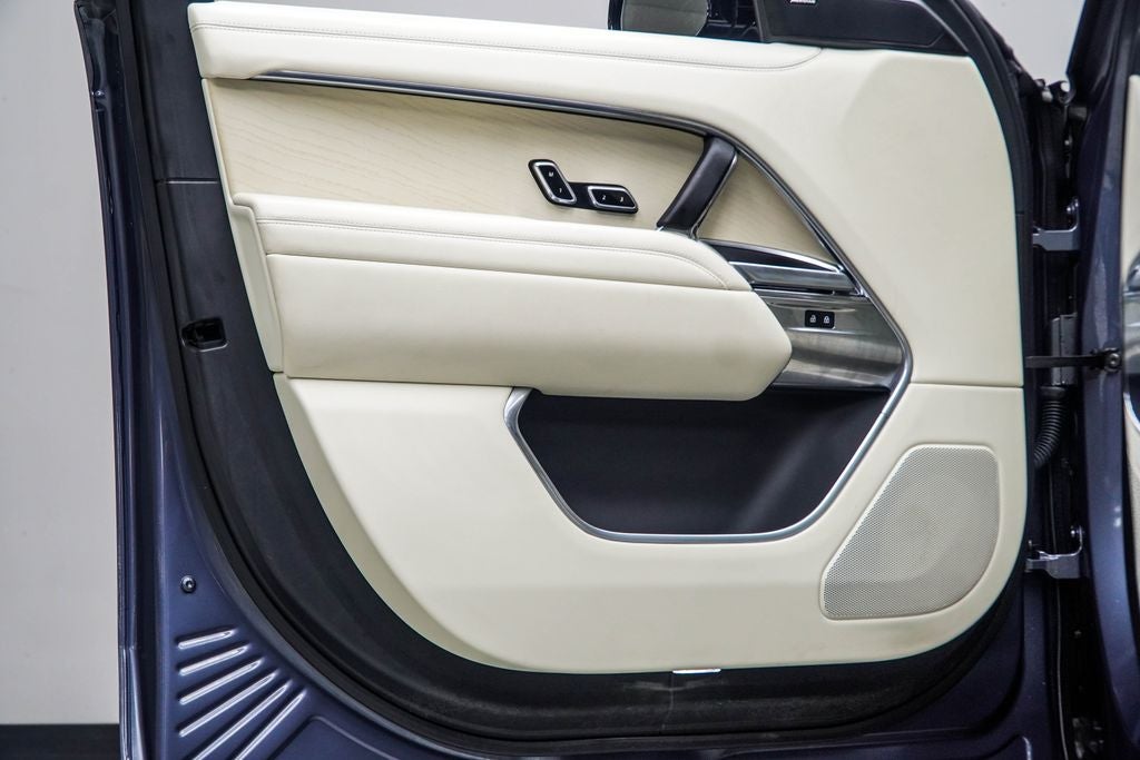 2024 Land Rover Range Rover SE