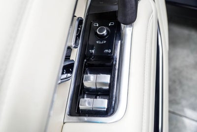 2024 Land Rover Range Rover SE