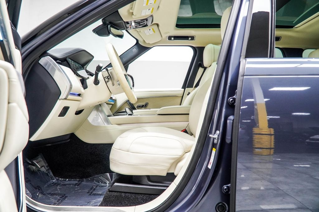 2024 Land Rover Range Rover SE