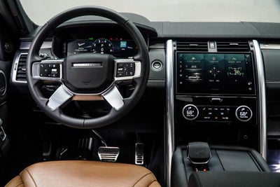 2024 Land Rover Discovery Dynamic SE