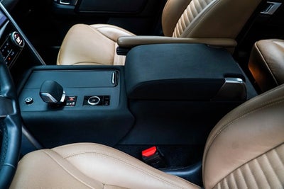 2024 Land Rover Discovery Dynamic SE