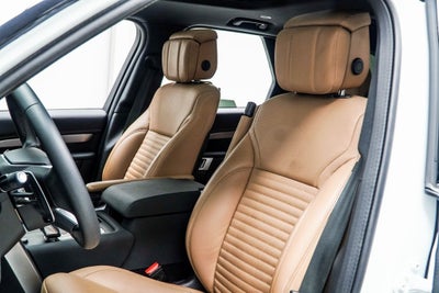 2024 Land Rover Discovery Dynamic SE