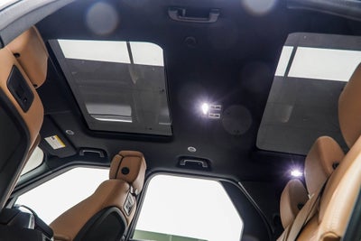 2024 Land Rover Discovery Dynamic SE