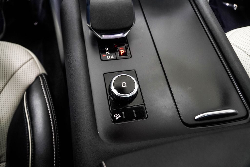 2023 Land Rover Discovery HSE R-Dynamic