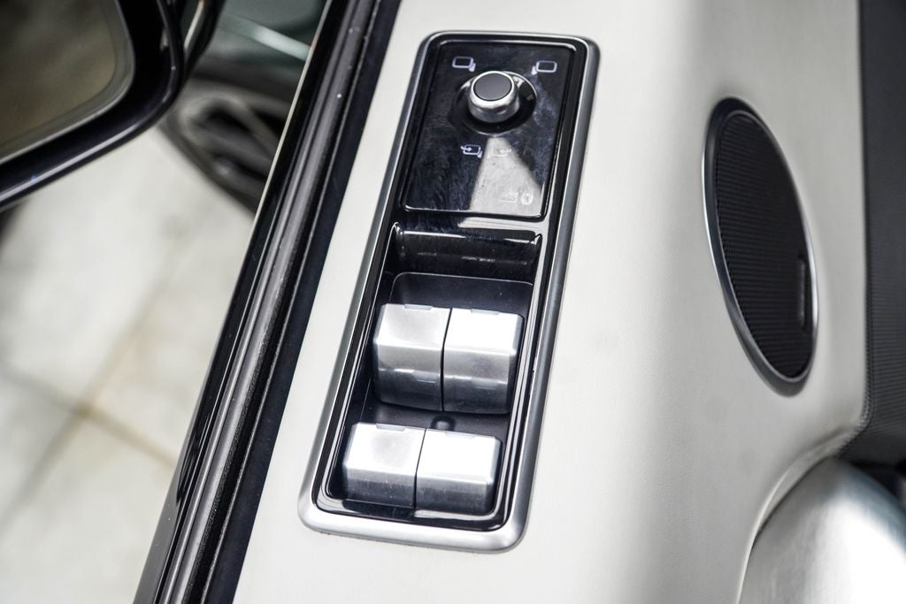 2020 Land Rover Range Rover Sport SVR