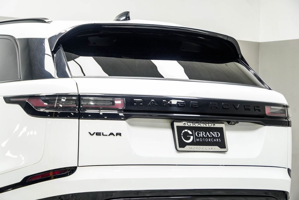 2025 Land Rover Range Rover Velar Dynamic SE