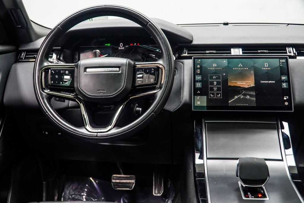 2025 Land Rover Range Rover Velar Dynamic SE