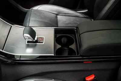 2025 Land Rover Range Rover Velar Dynamic SE