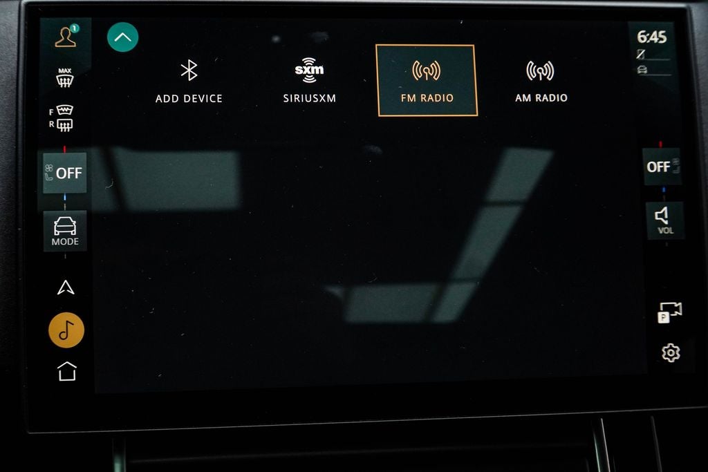 2025 Land Rover Range Rover Velar Dynamic SE