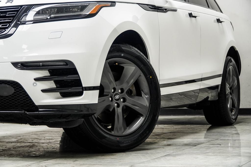 2025 Land Rover Range Rover Velar Dynamic SE