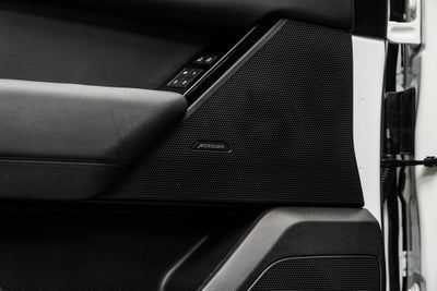 2025 Land Rover Range Rover Velar Dynamic SE