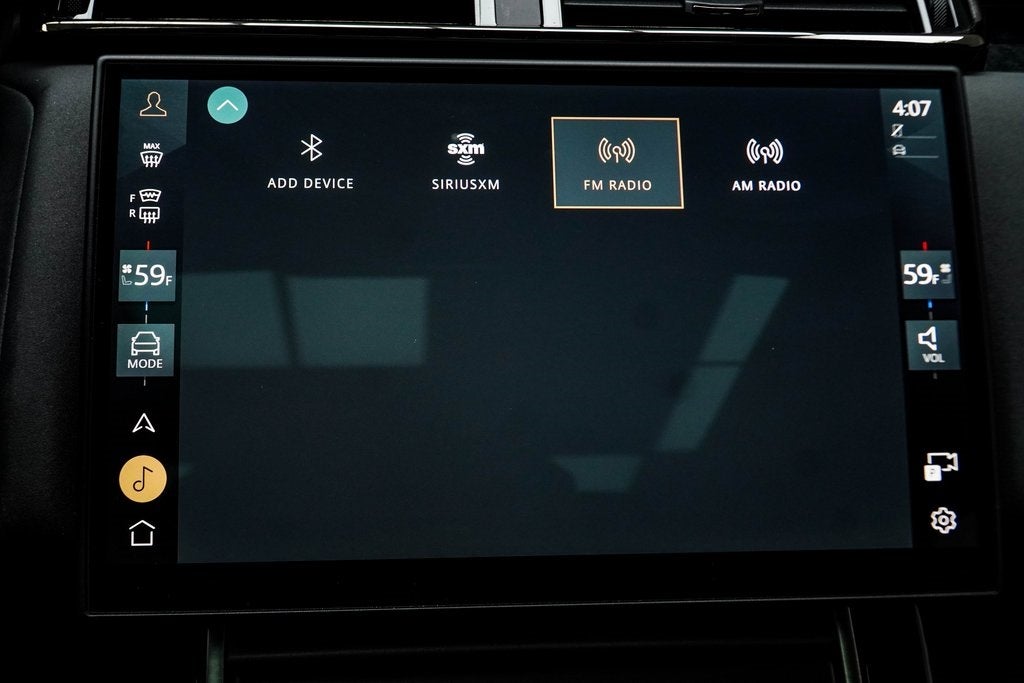 2025 Land Rover Range Rover Velar Dynamic SE