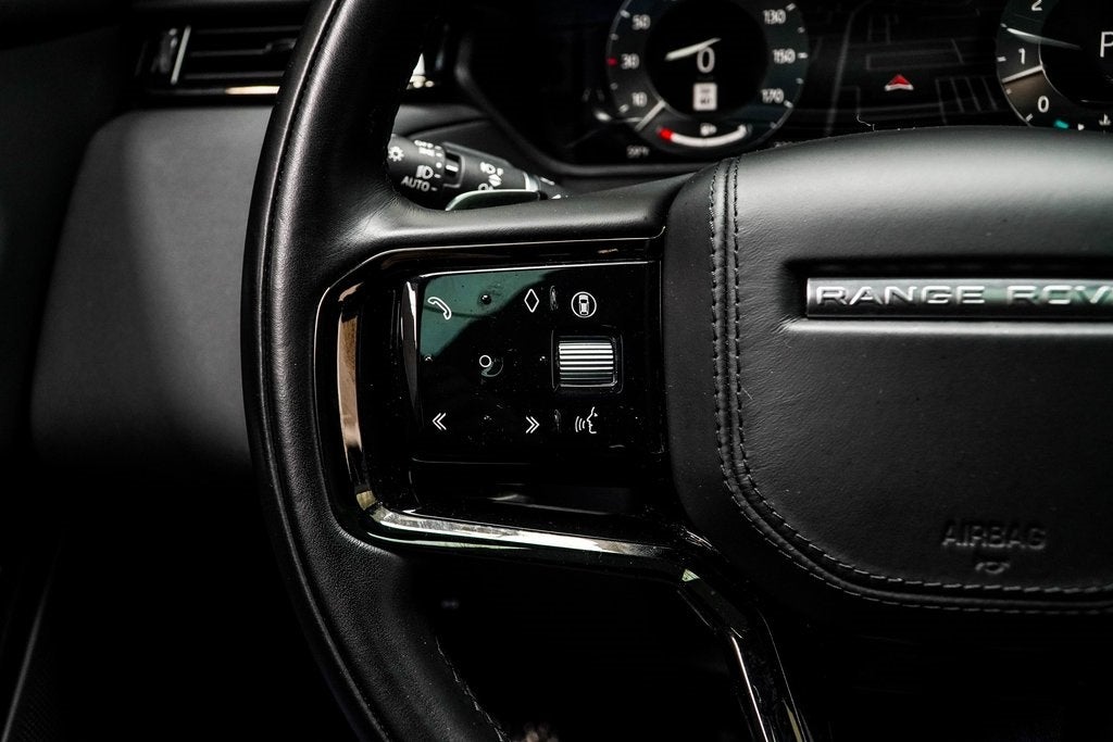 2025 Land Rover Range Rover Velar Dynamic SE