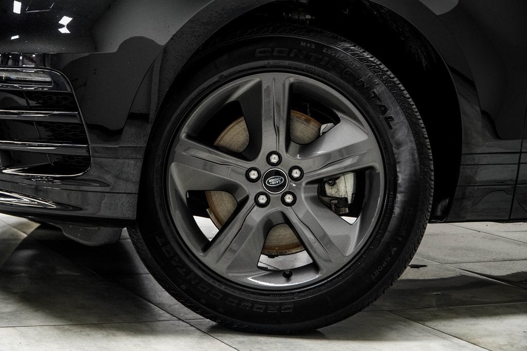 2025 Land Rover Range Rover Velar Dynamic SE