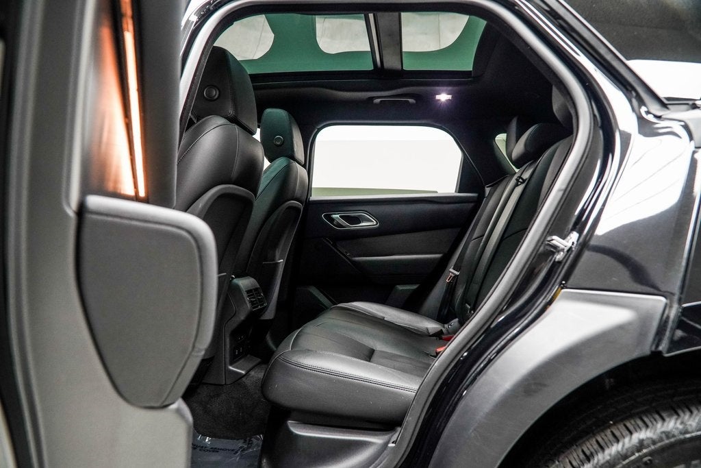 2025 Land Rover Range Rover Velar Dynamic SE