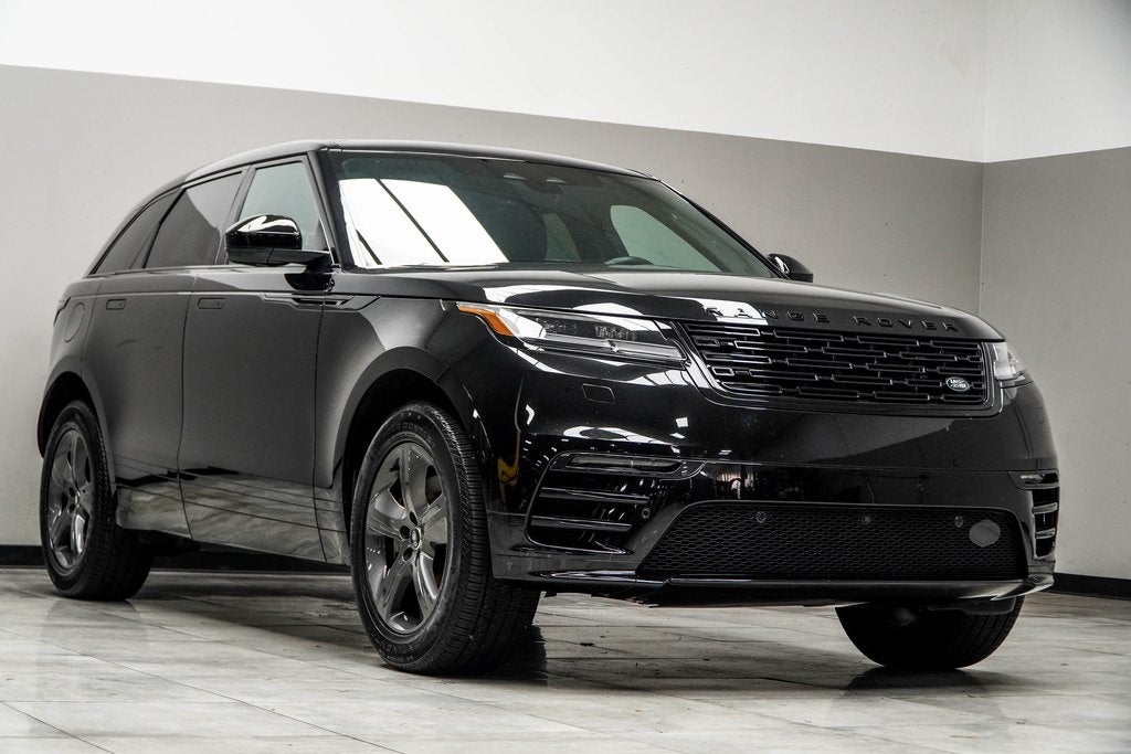 2025 Land Rover Range Rover Velar Dynamic SE