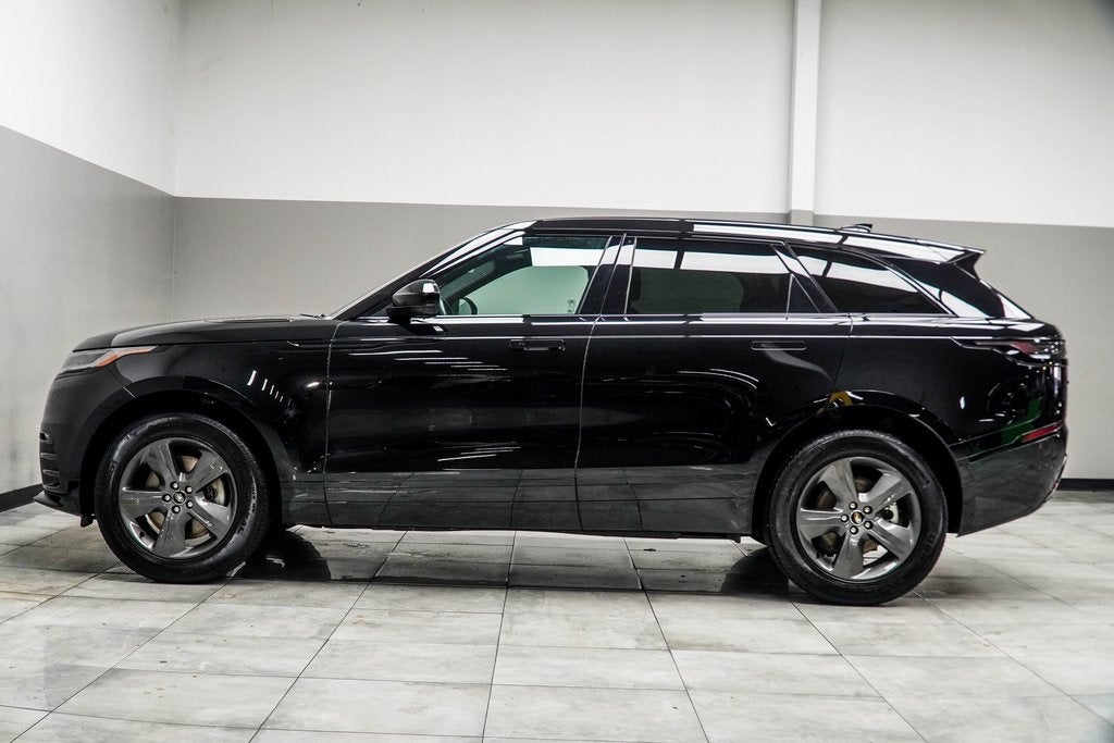 2025 Land Rover Range Rover Velar Dynamic SE