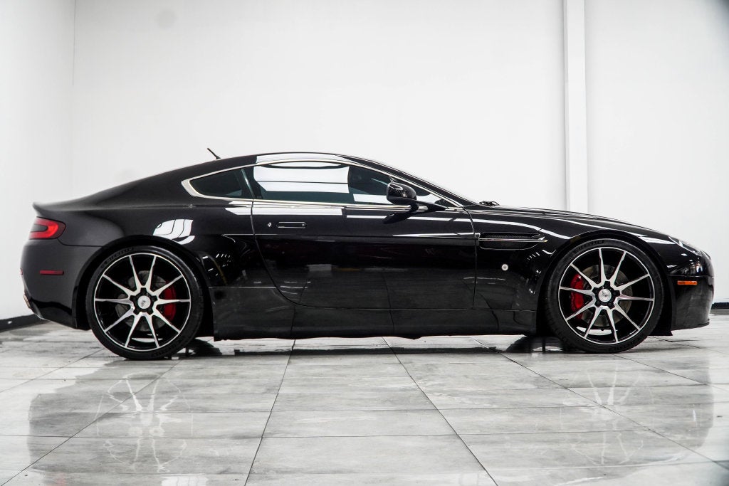 2007 Aston Martin V8 Vantage Base