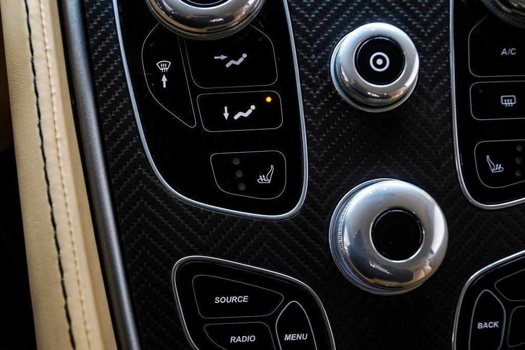 2017 Aston Martin Vanquish V12