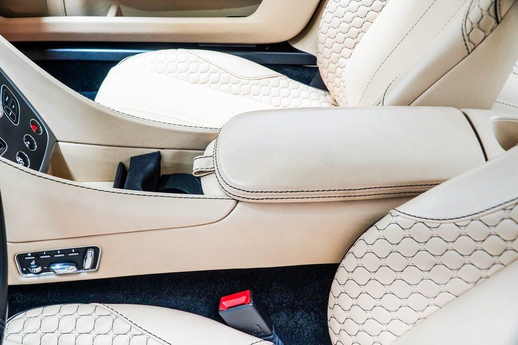 2017 Aston Martin Vanquish V12