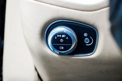 2017 Aston Martin Vanquish V12