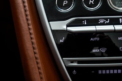 2019 Aston Martin DB11 Volante