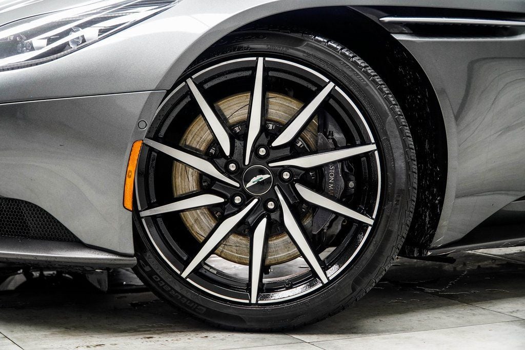 2019 Aston Martin DB11 Volante