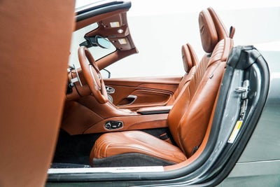 2019 Aston Martin DB11 Volante