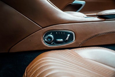 2019 Aston Martin DB11 Volante