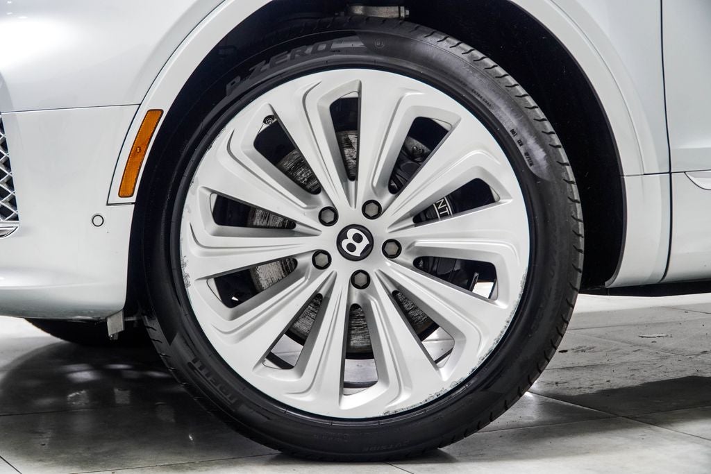 2021 Bentley Bentayga V8