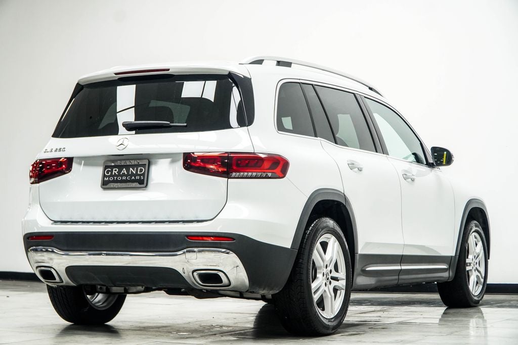 2023 Mercedes-Benz GLB GLB 250