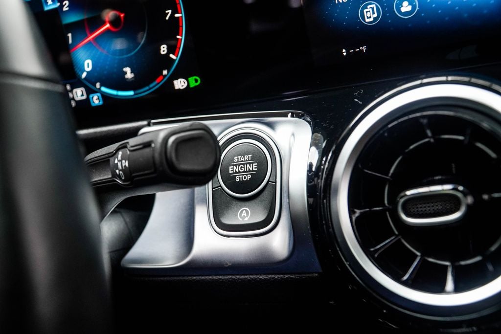 2023 Mercedes-Benz GLB GLB 250 4MATIC®