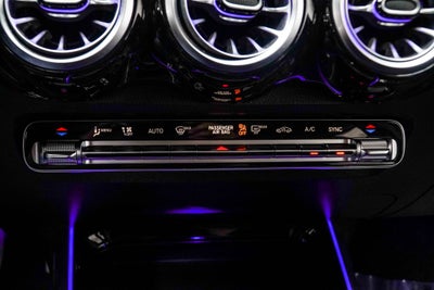 2022 Mercedes-Benz GLB GLB 250 4MATIC®