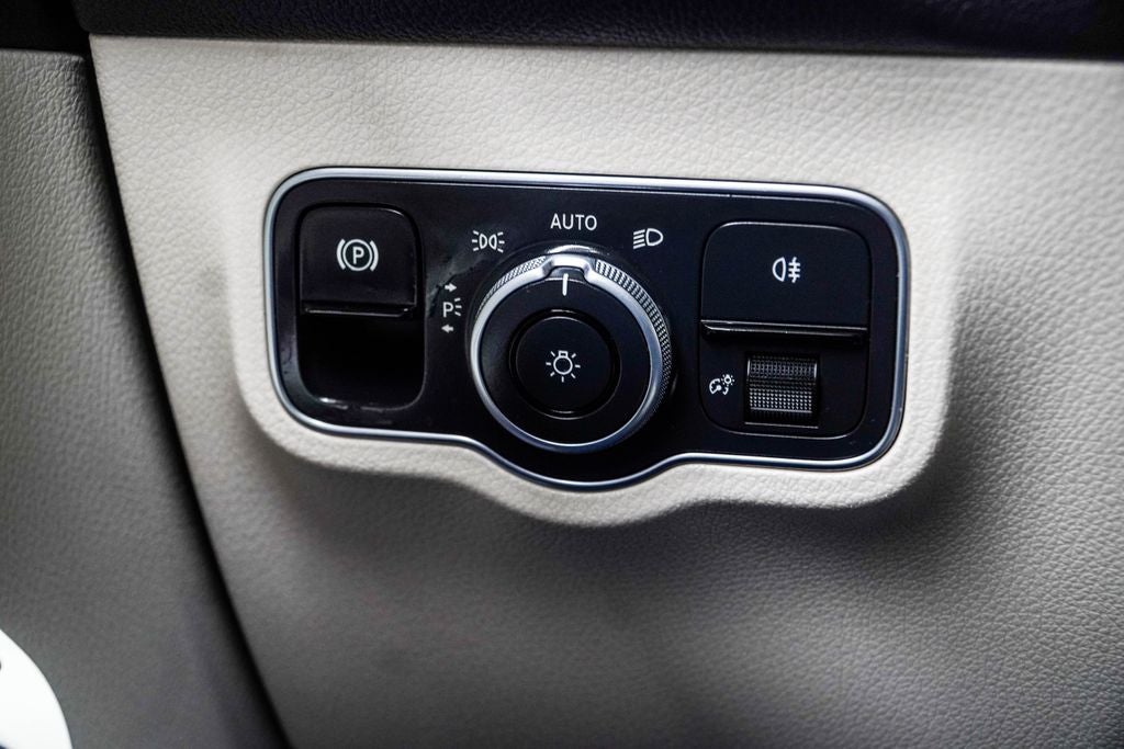 2023 Mercedes-Benz EQB 300 4MATIC®