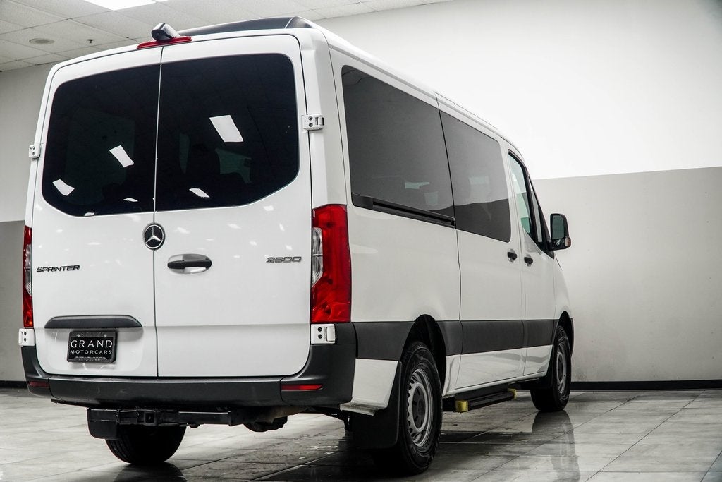 2021 Mercedes-Benz Sprinter 2500 Passenger 144 WB